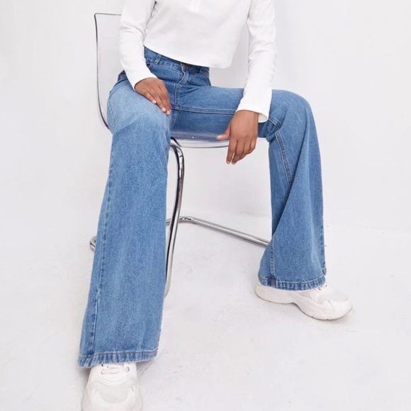 SHEIN Denim - High waist flare leg Jeans 👖